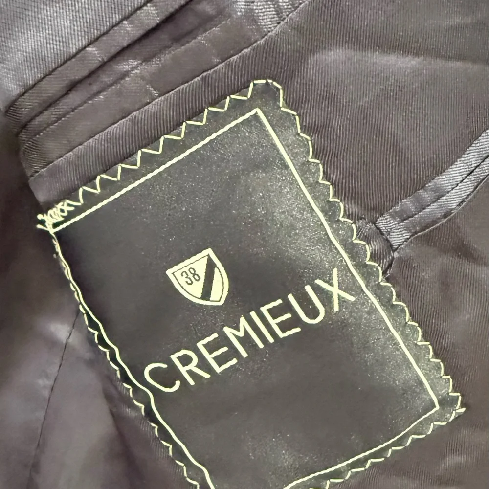 Daniel Cremieux preowned crémieux